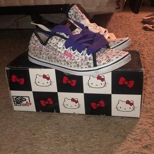 Hello Kitty Vans
